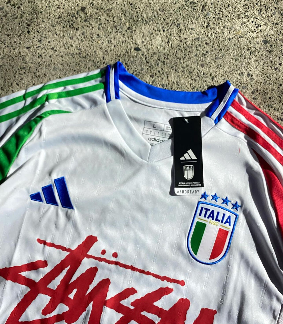 Italy X Stussy White Kit Limited edition