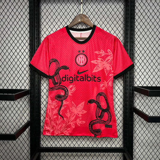 Maillot Inter Milan « Red Snake » en édition limitée