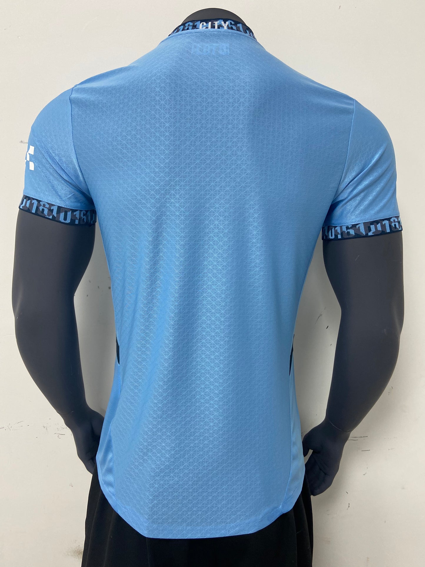 Manchester City 2024-2025 Kit