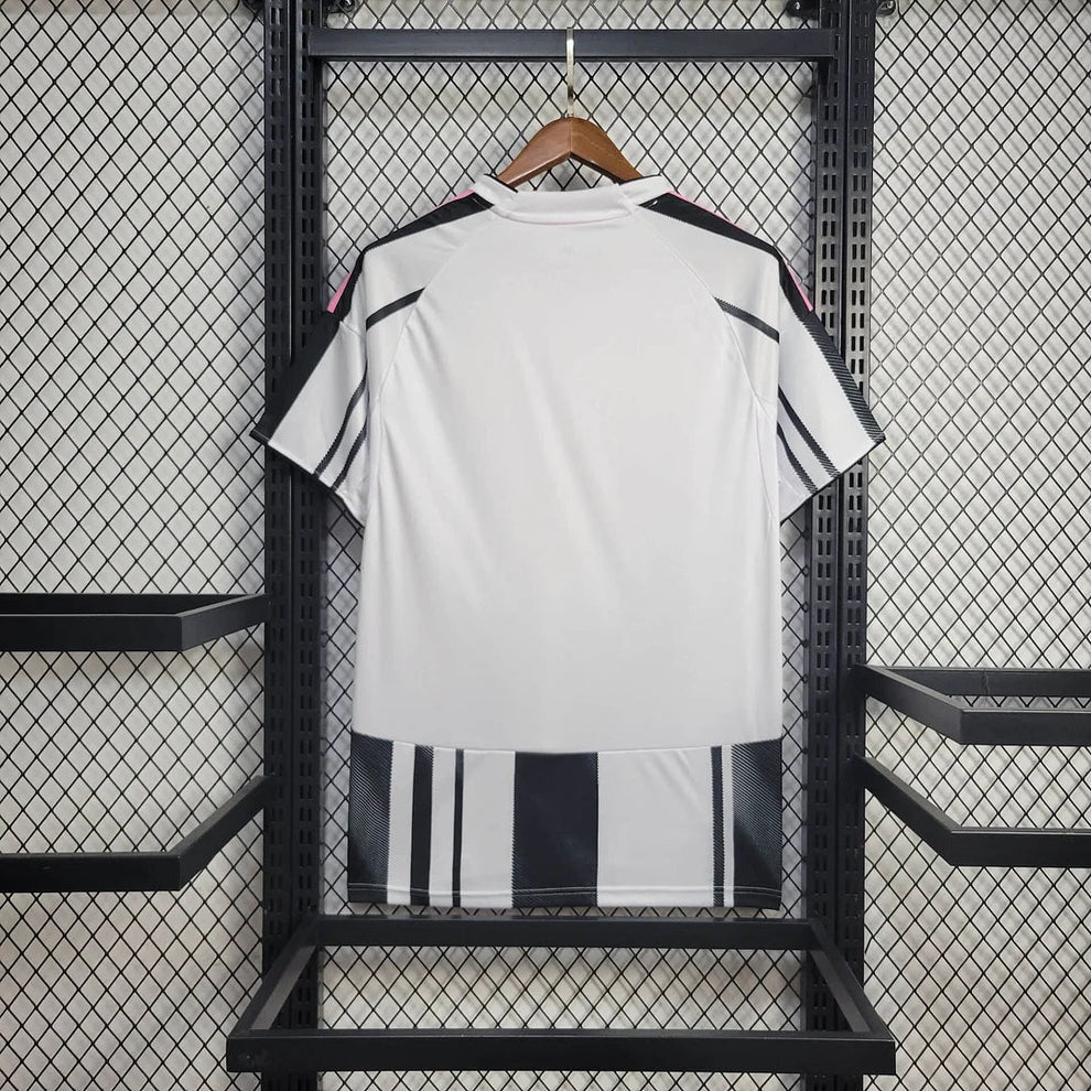 Juventus 2025-2026 Kit