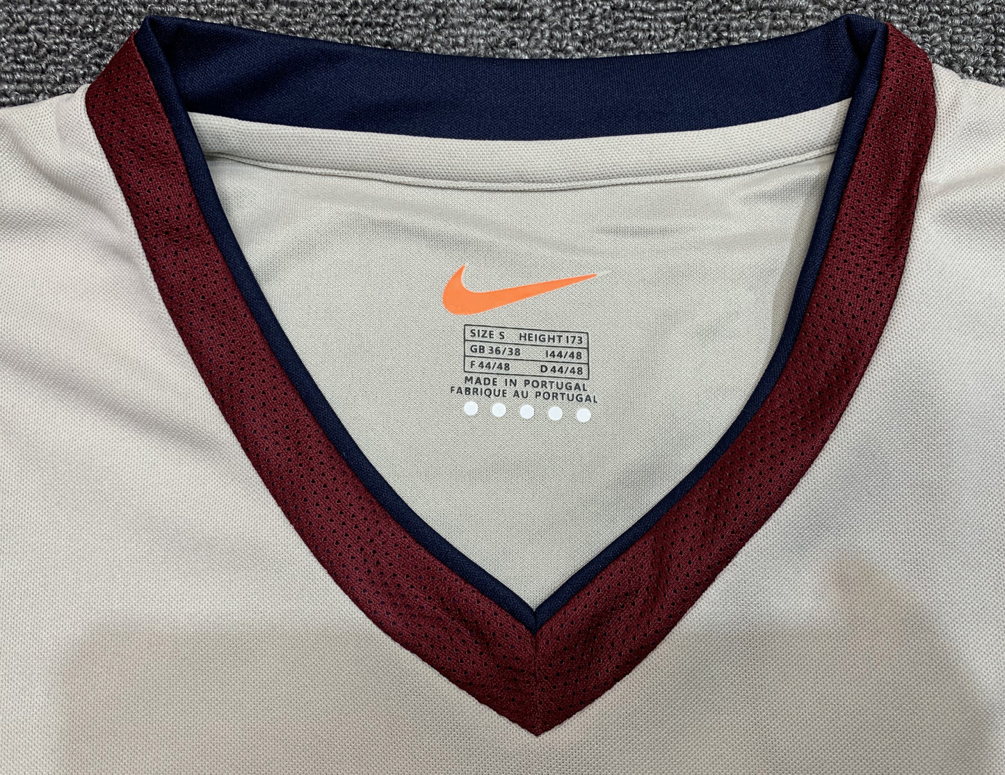 Barcelona 1998-1999 Away Kit