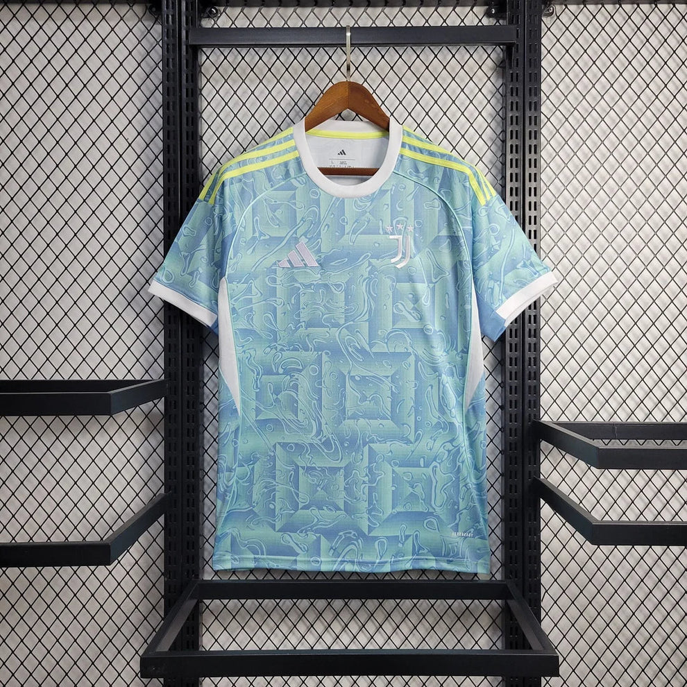 Juventus 2025-2026 Kit