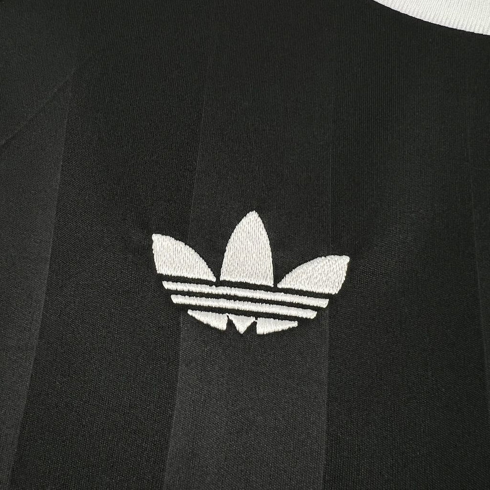 Real Madrid 25/26 Black Special Edition Kit